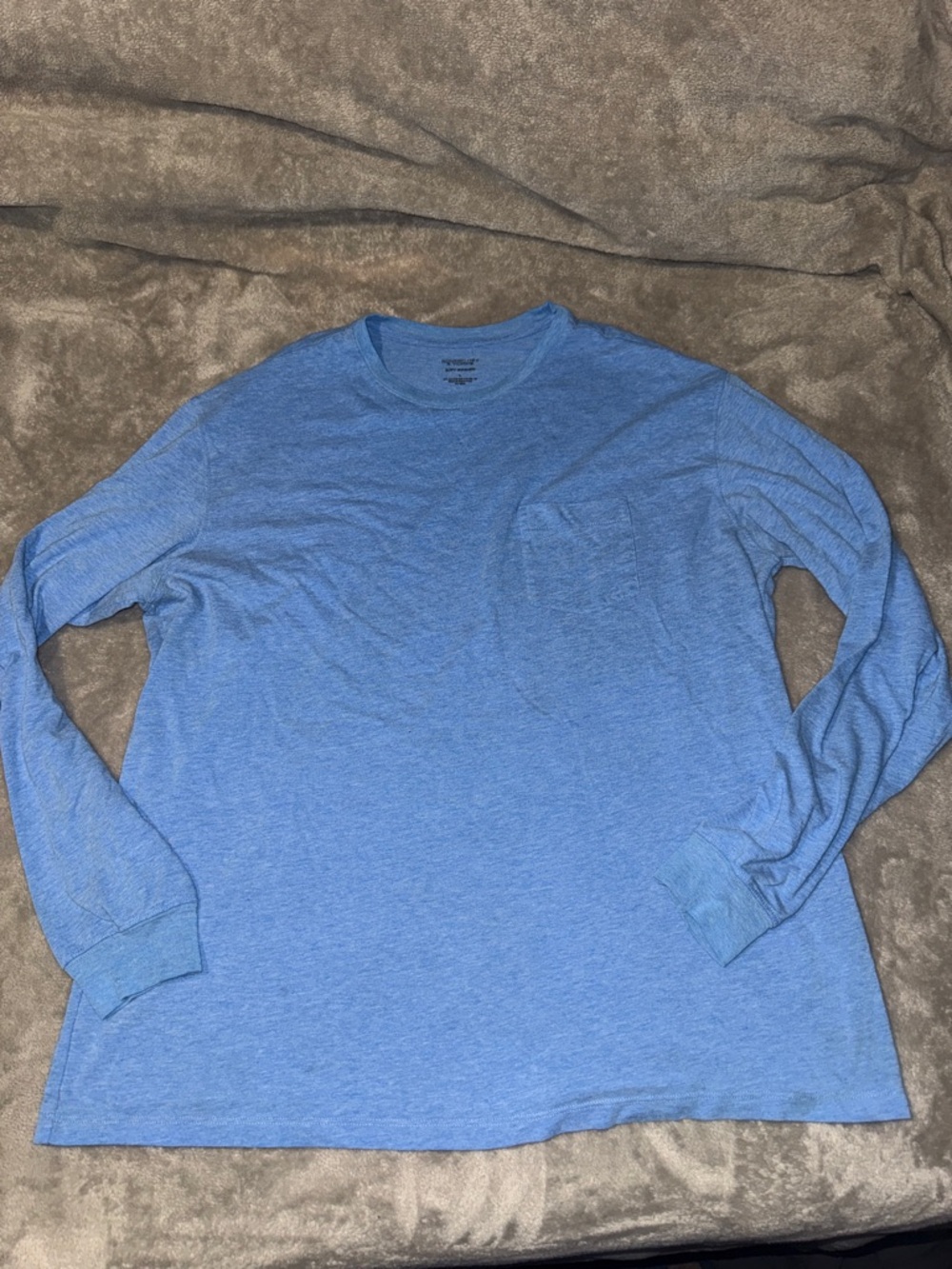 Roundtree & Yorke Men's Long Sleeve Pocket Tee - Sky Blue